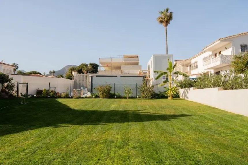 5 Bed Detached Villa in Benalmadena Costa