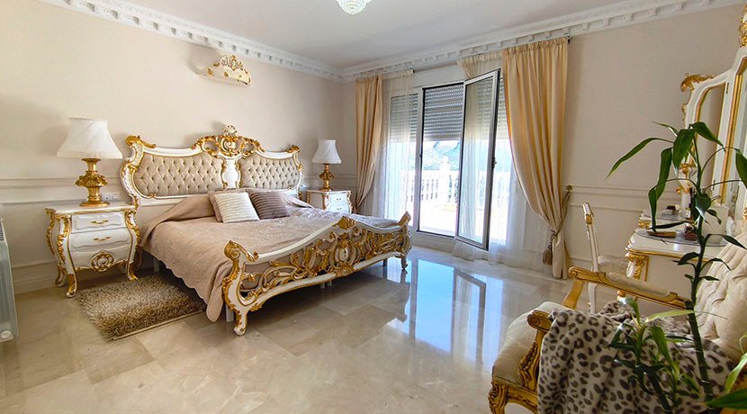 6 Bed Detached Villa in La Sella Golf