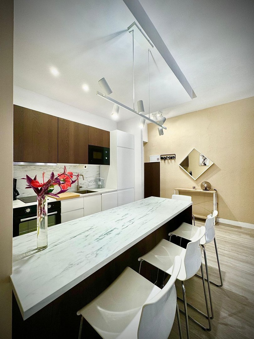 2 Bed Middle Floor Apartment in Calahonda