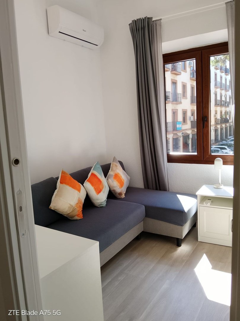 2 Bed Middle Floor Apartment in Calahonda