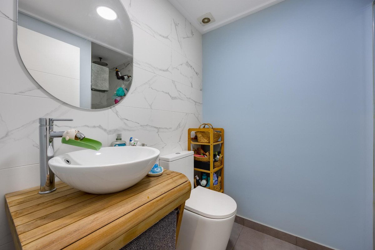 3 Bed Middle Floor Apartment in Torrevieja
