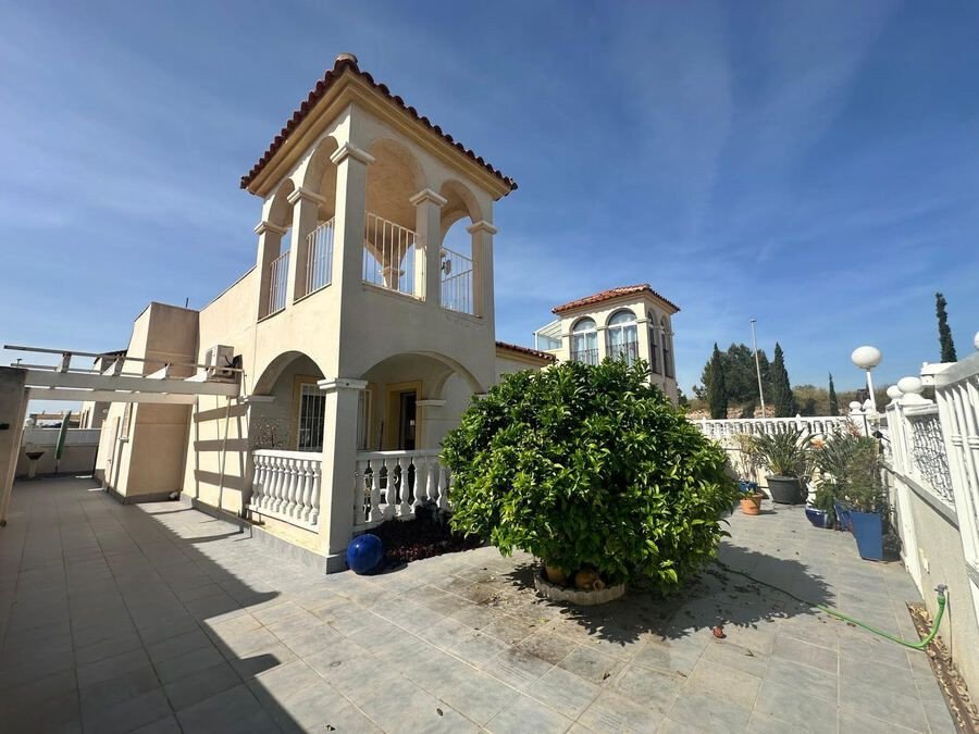 2 Bed Detached Villa in Algorfa