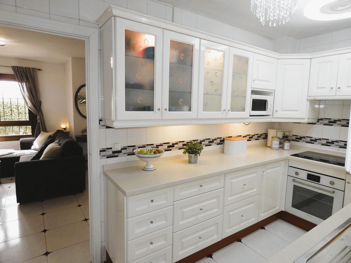 3 Bed Detached Villa in Cabo Roig