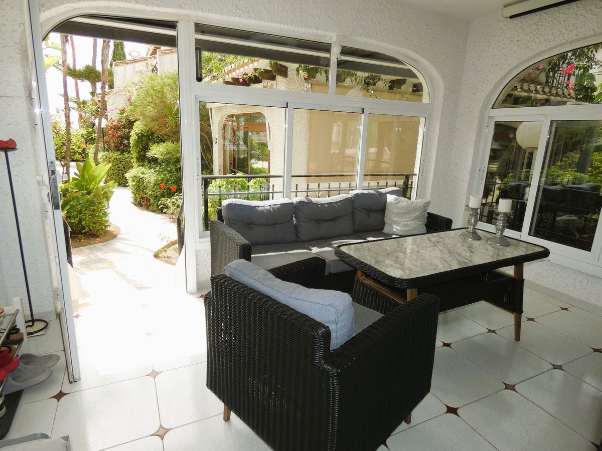 3 Bed Detached Villa in Cabo Roig