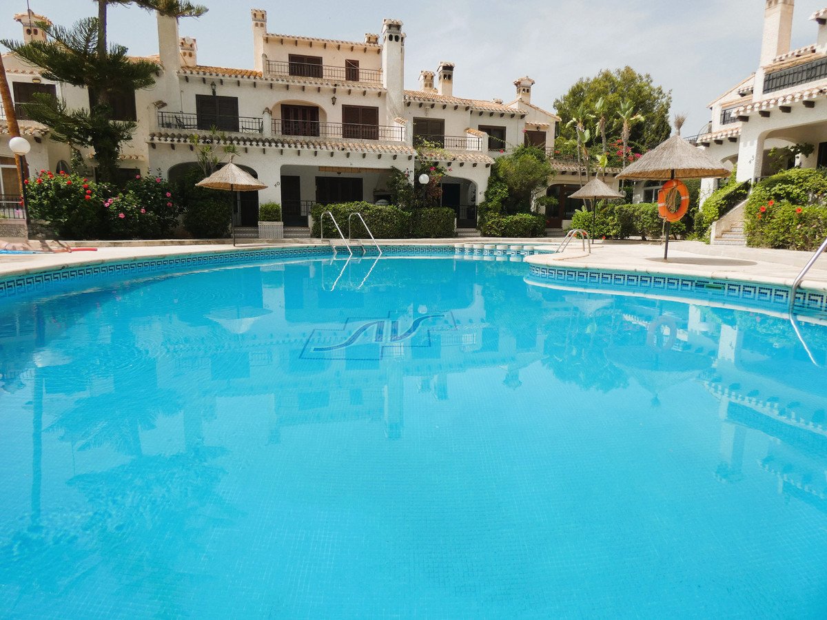 3 Bed Detached Villa in Cabo Roig