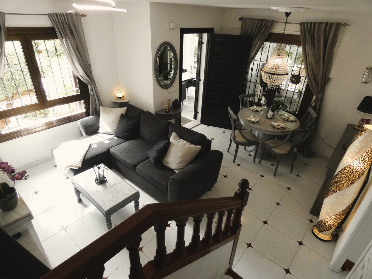 3 Bed Detached Villa in Cabo Roig