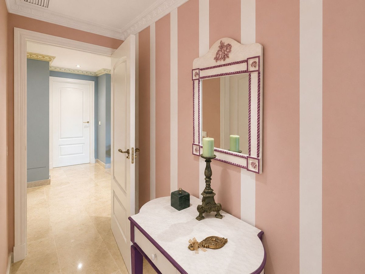 2 Bed Middle Floor Apartment in Manilva