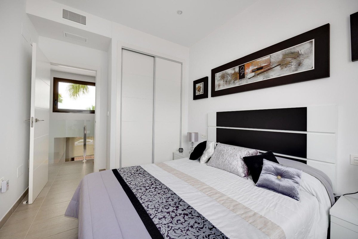 3 Bed Detached Villa in Rojales