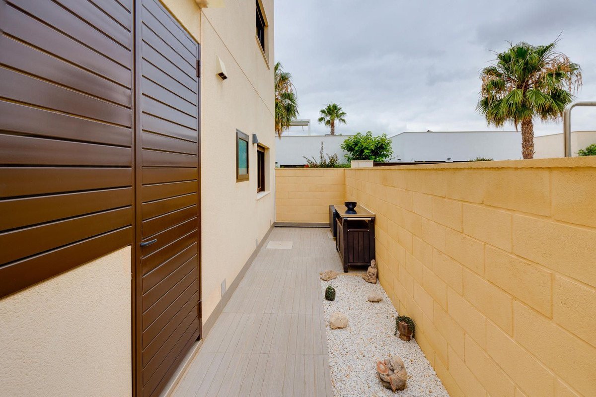 3 Bed Detached Villa in Rojales