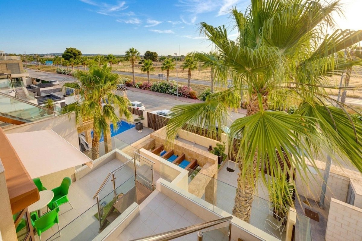 3 Bed Detached Villa in Rojales