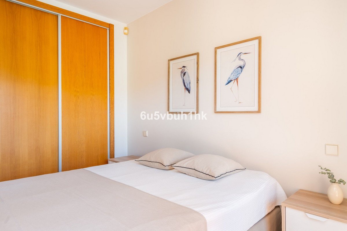 2 Bed Ground Floor Apartment in Estepona