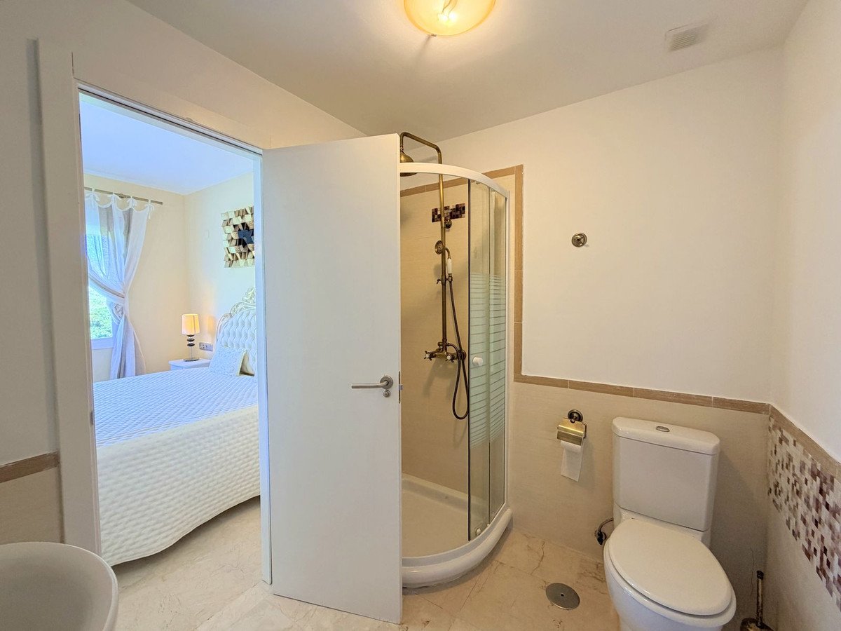 4 Bed Townhouse in La Duquesa