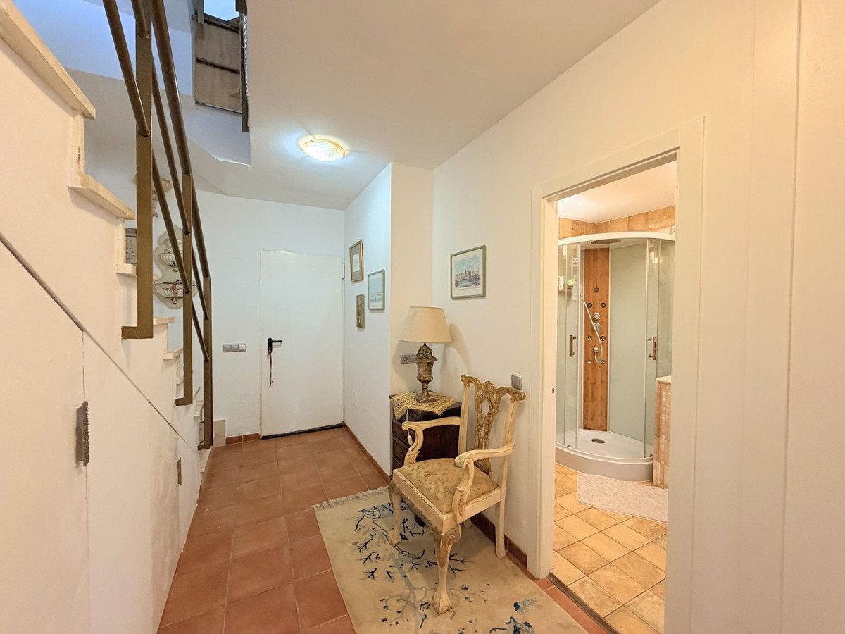 4 Bed Townhouse in La Duquesa