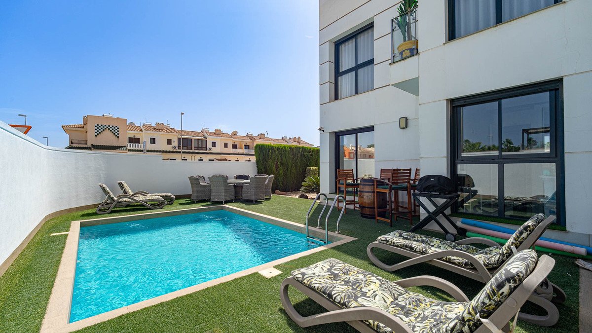 4 Bed Detached Villa in Ciudad Quesada