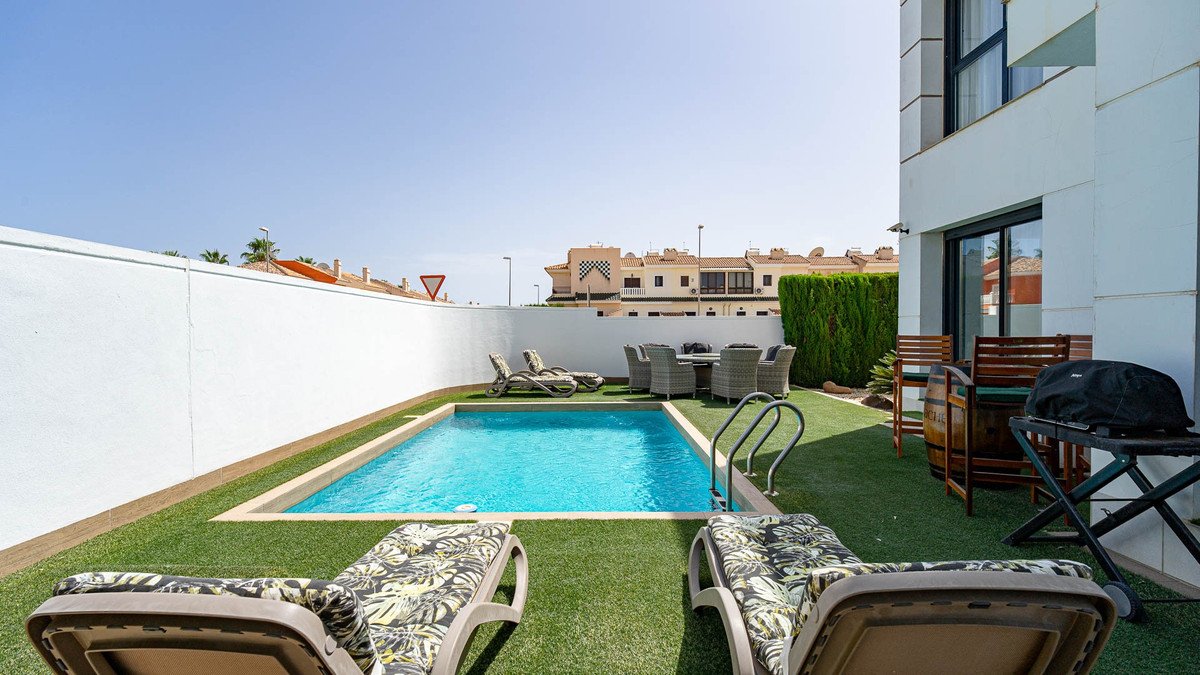 4 Bed Detached Villa in Ciudad Quesada