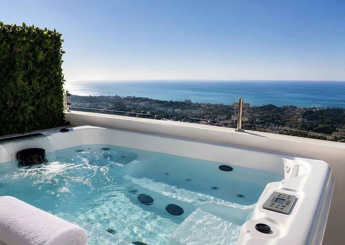 2 Bed Penthouse Duplex in Benalmadena