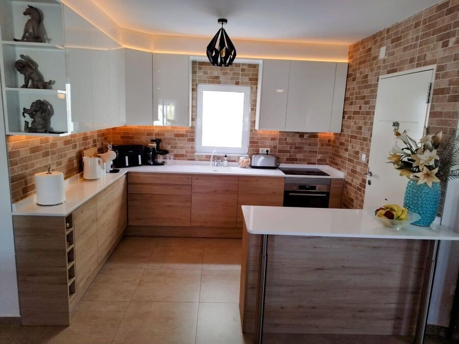 5 Bed Detached Villa in Torrevieja
