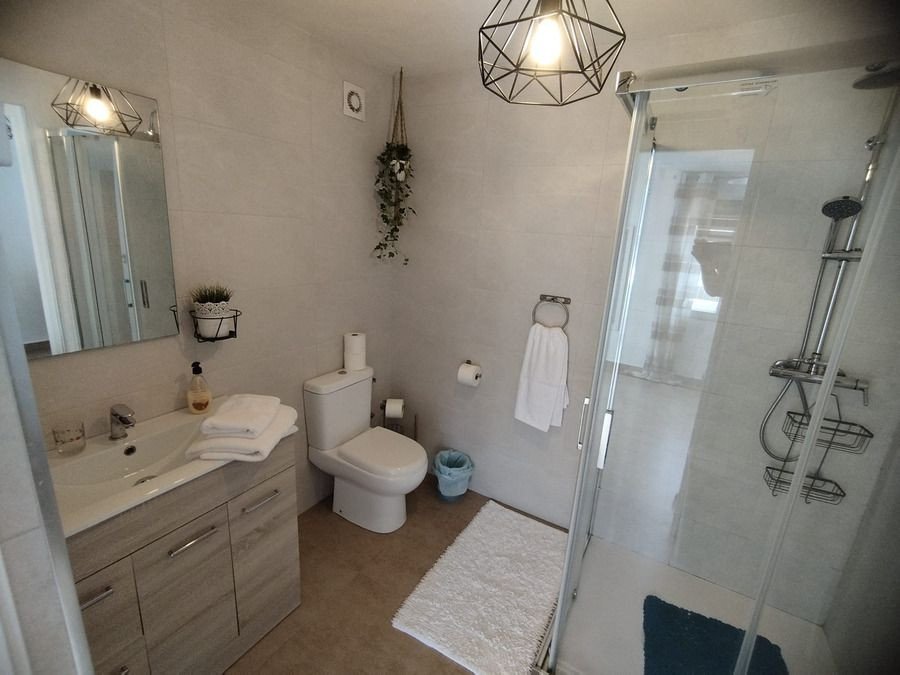 5 Bed Detached Villa in Torrevieja