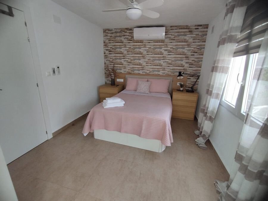 5 Bed Detached Villa in Torrevieja