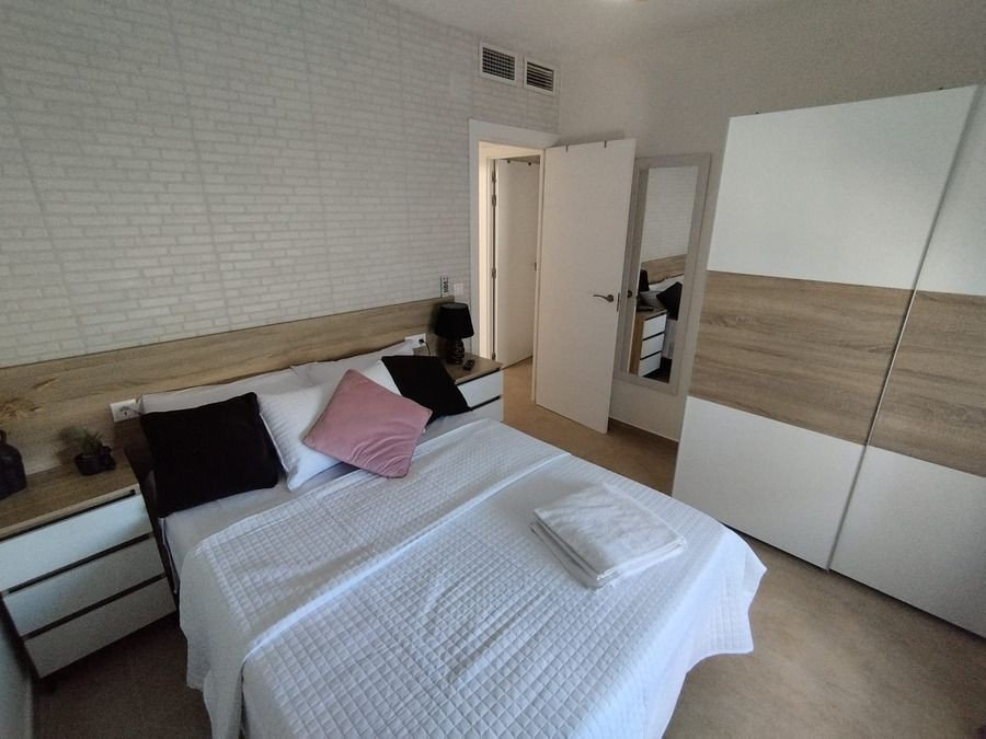 5 Bed Detached Villa in Torrevieja
