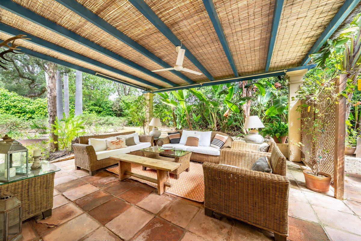 5 Bed Detached Villa in Sotogrande Alto