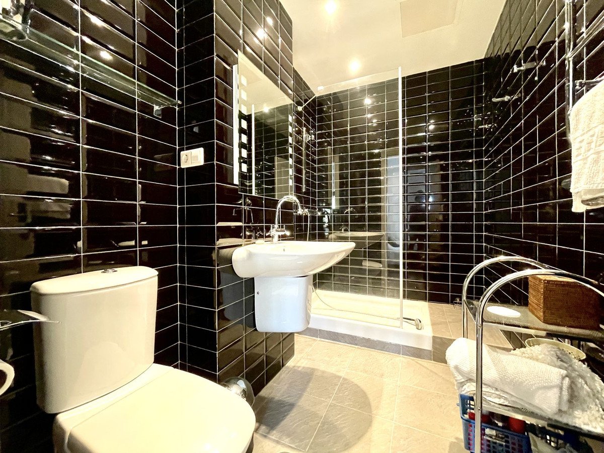 6 Bed Detached Villa in Campo Mijas