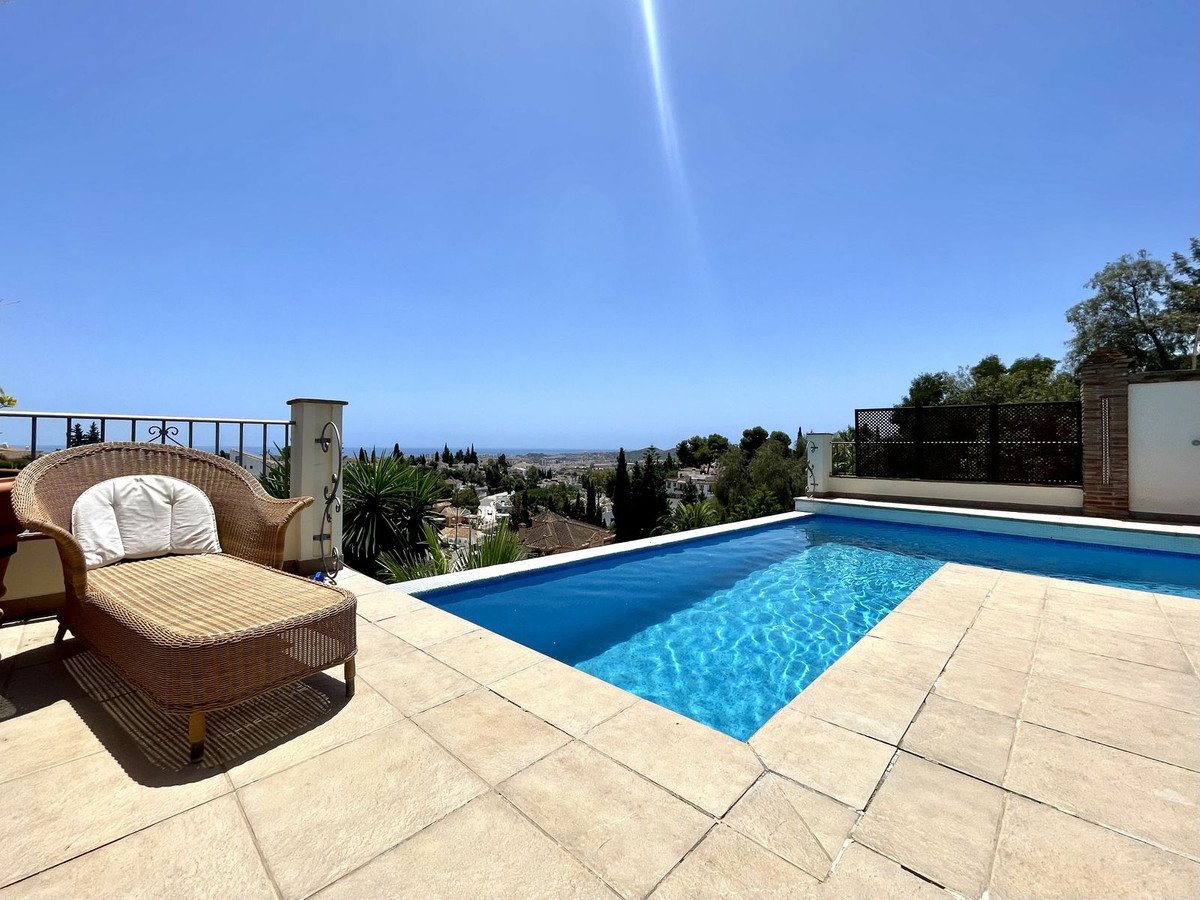 6 Bed Detached Villa in Campo Mijas