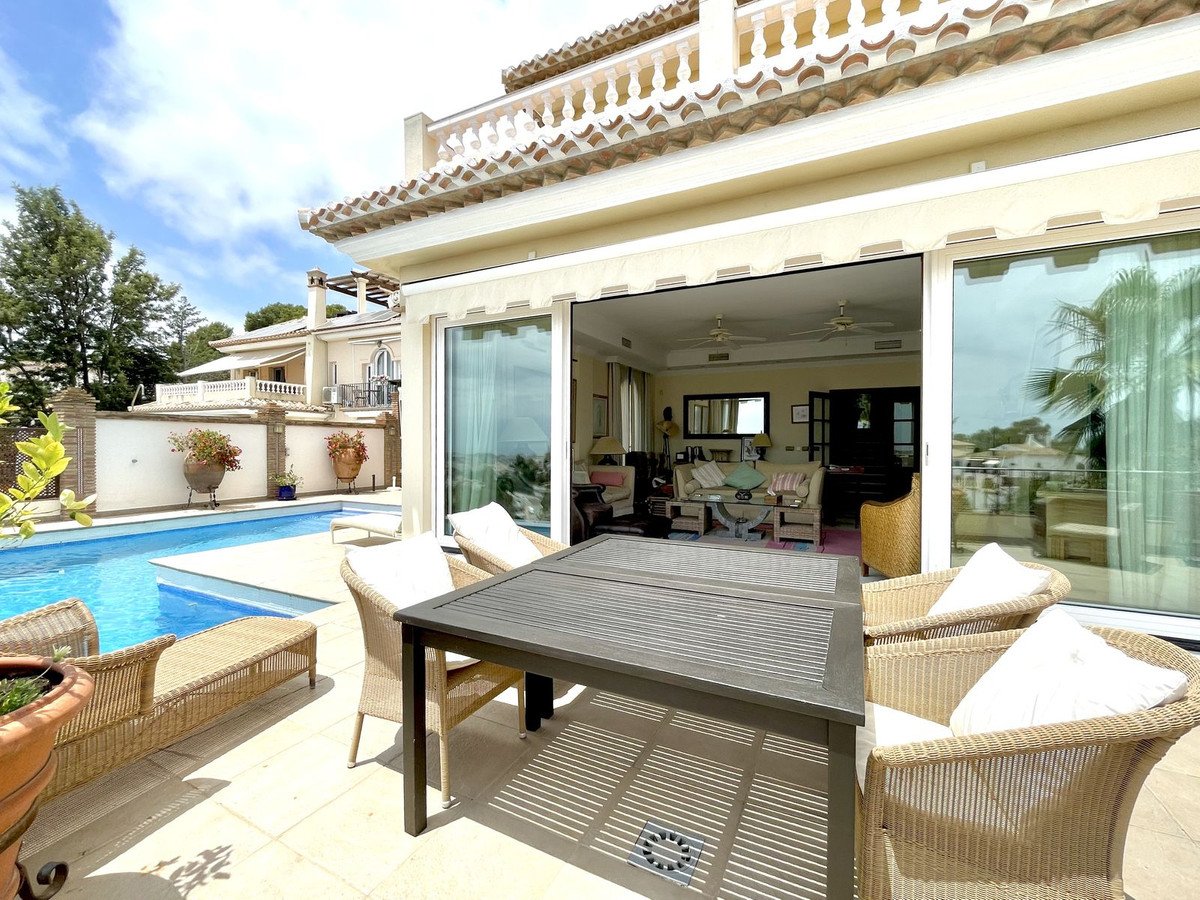 6 Bed Detached Villa in Campo Mijas