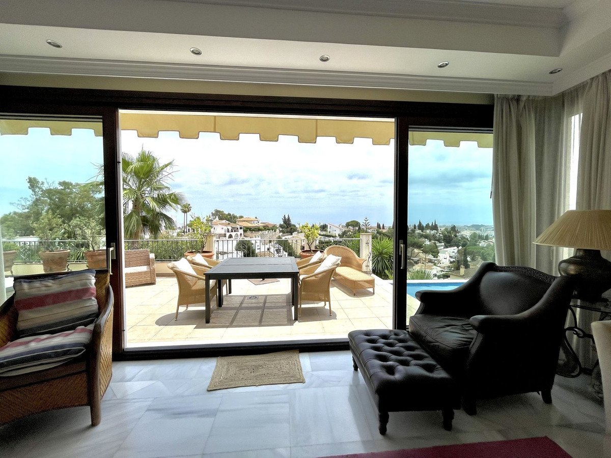 6 Bed Detached Villa in Campo Mijas