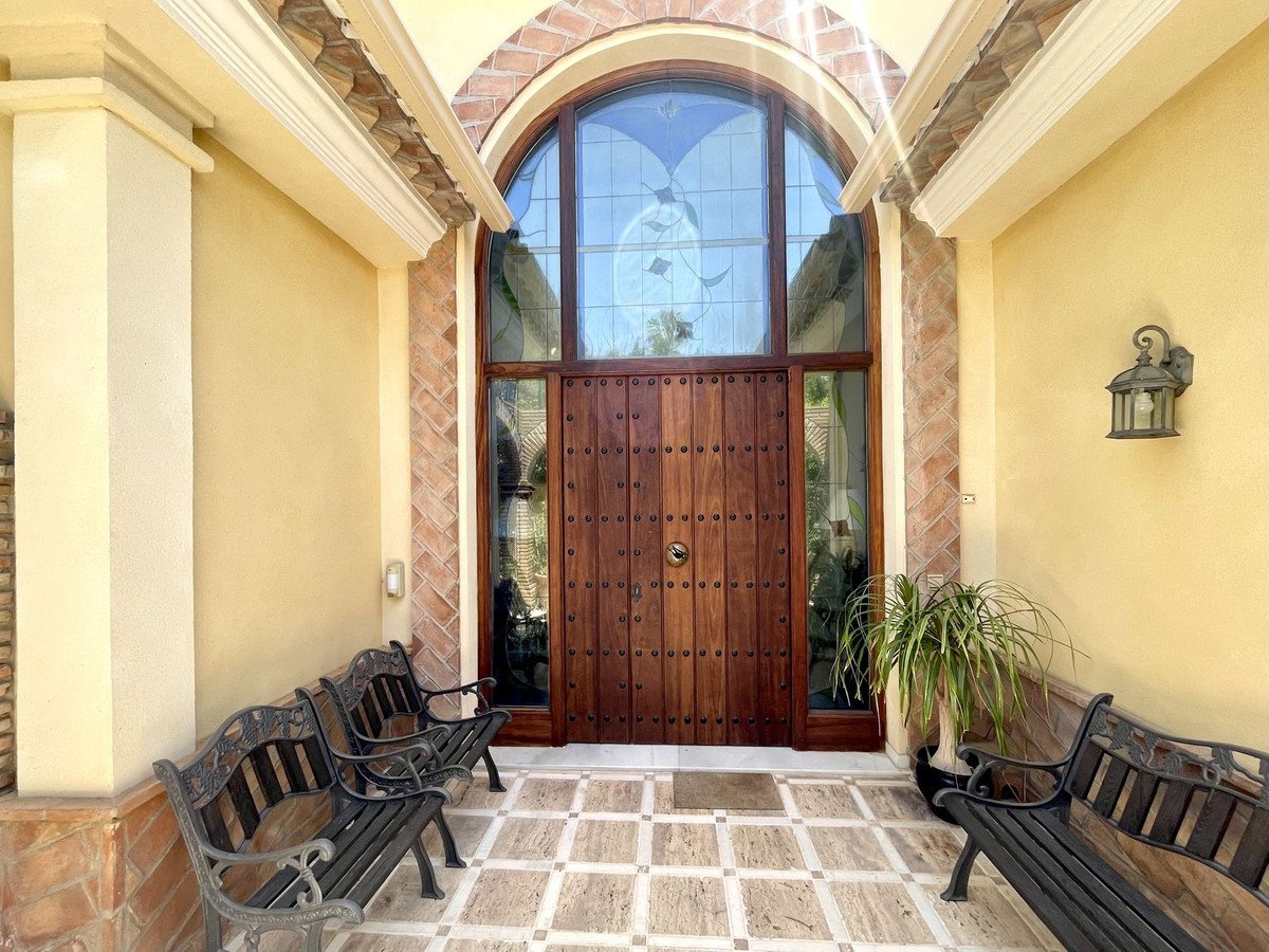 6 Bed Detached Villa in Campo Mijas
