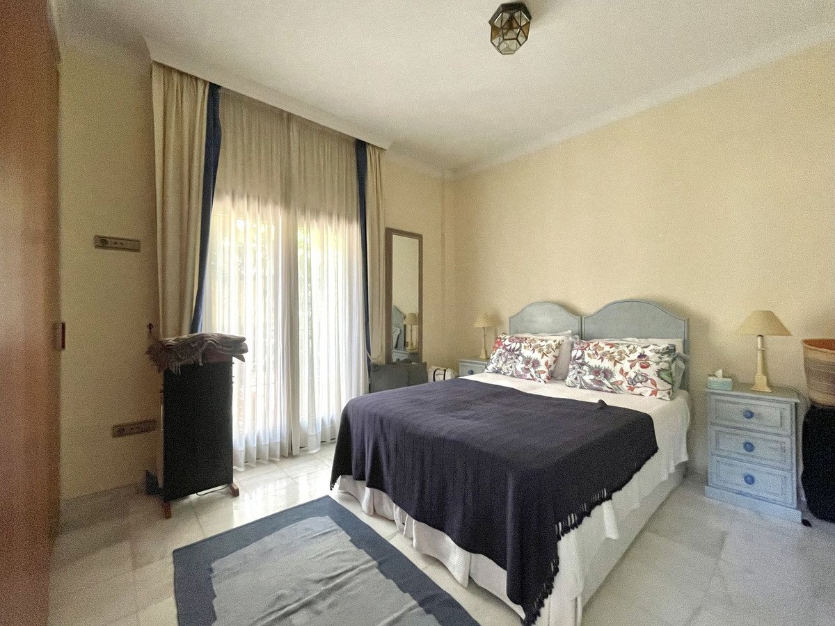 6 Bed Detached Villa in Campo Mijas