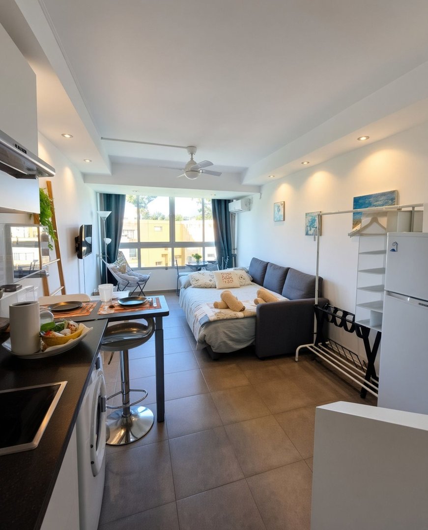 Middle Floor Studio in Estepona