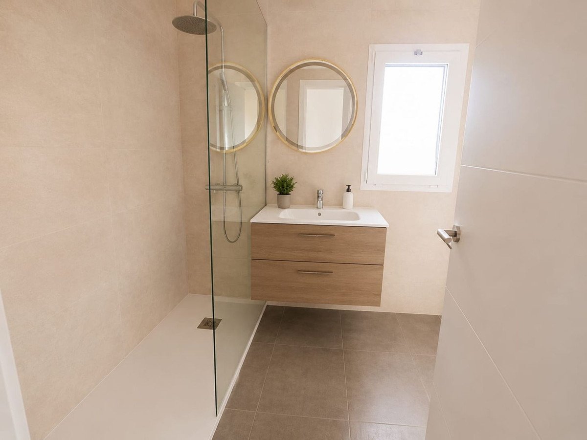 2 Bed Penthouse in Casares Playa