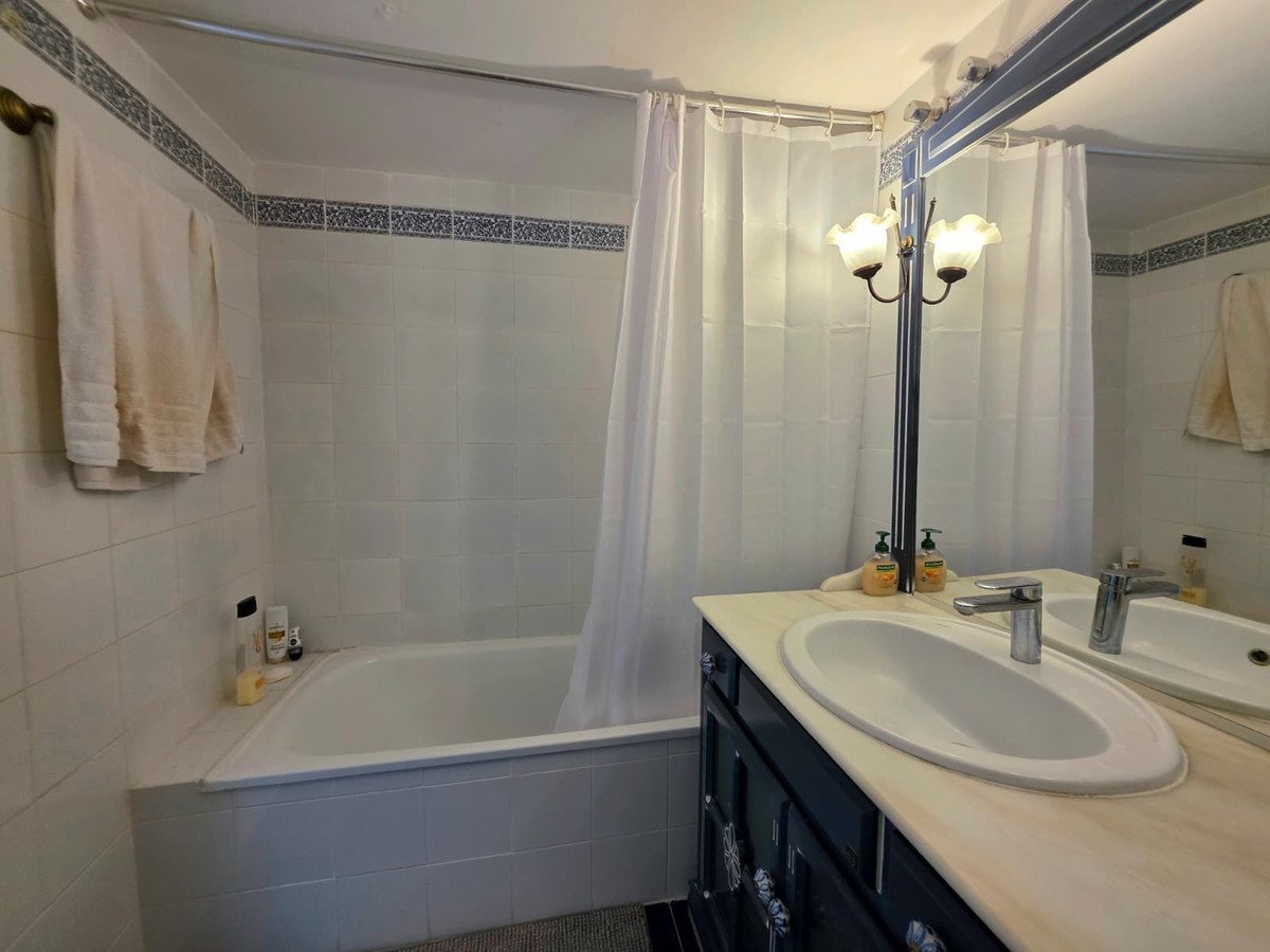 2 Bed Penthouse in Aloha