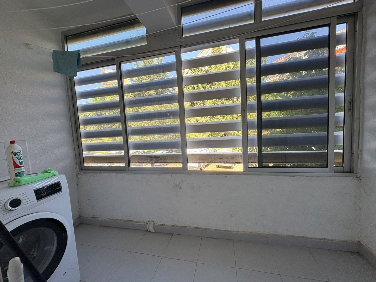 3 Bed Middle Floor Apartment in La Carihuela