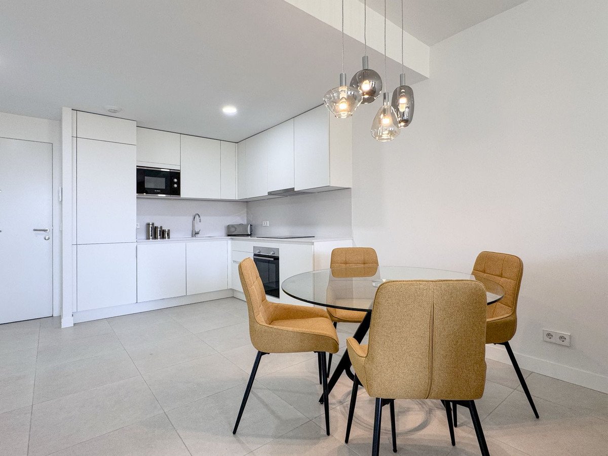 2 Bed Middle Floor Apartment in Calanova Golf