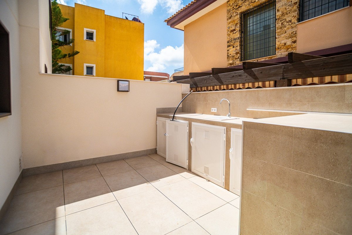 3 Bed Detached Villa in Santiago de la Ribera