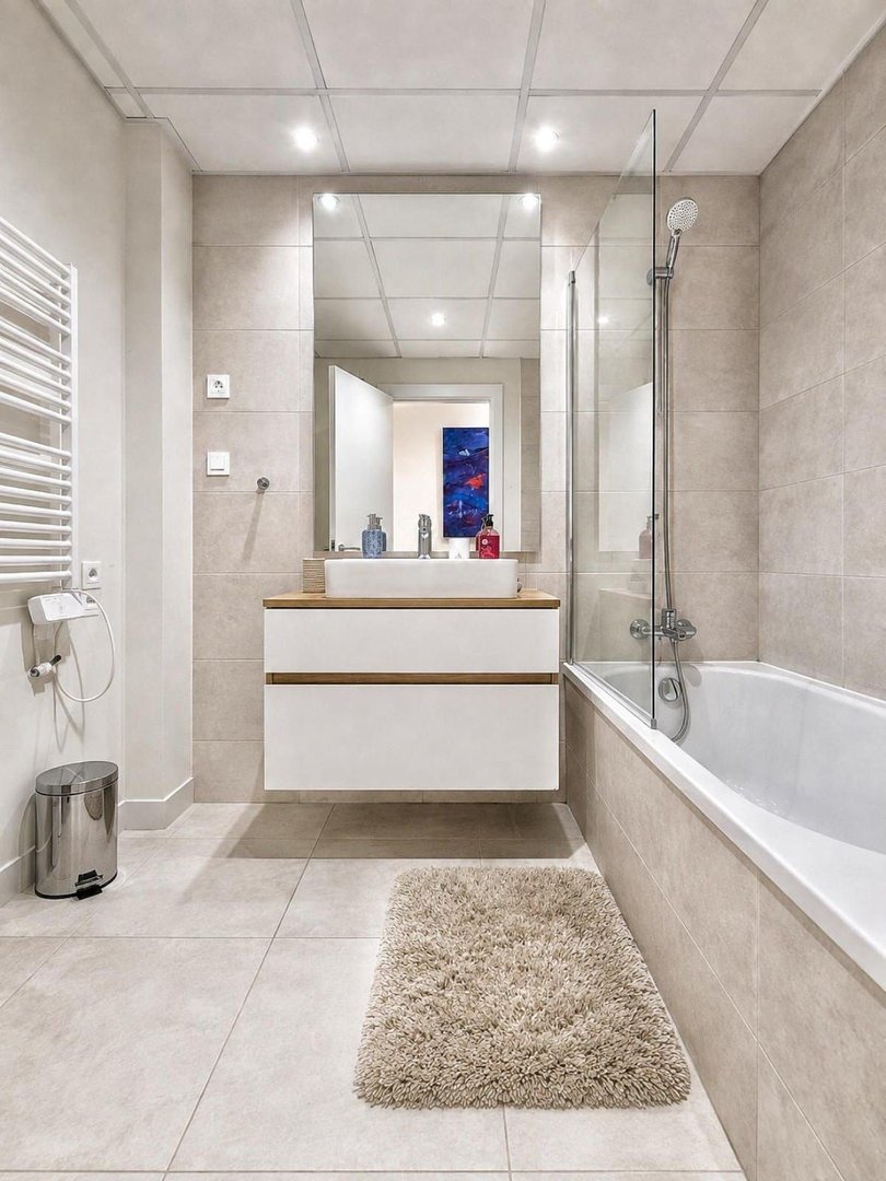 3 Bed Middle Floor Apartment in Selwo