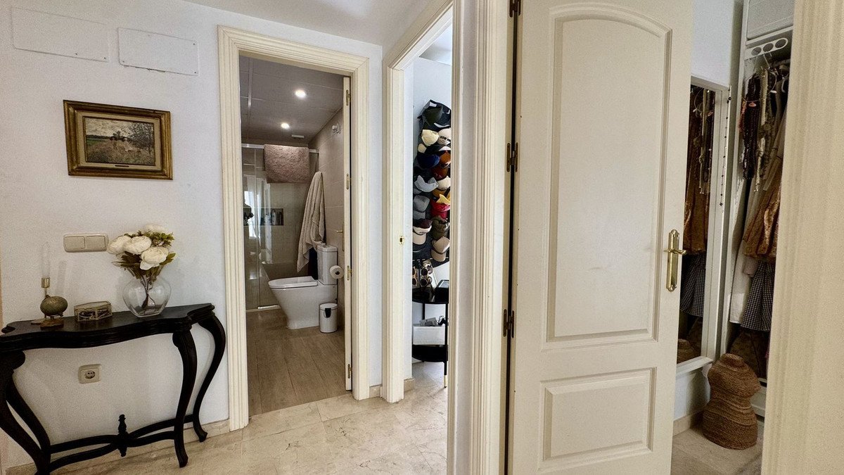 4 Bed Semi-Detached House in Arroyo de la Miel