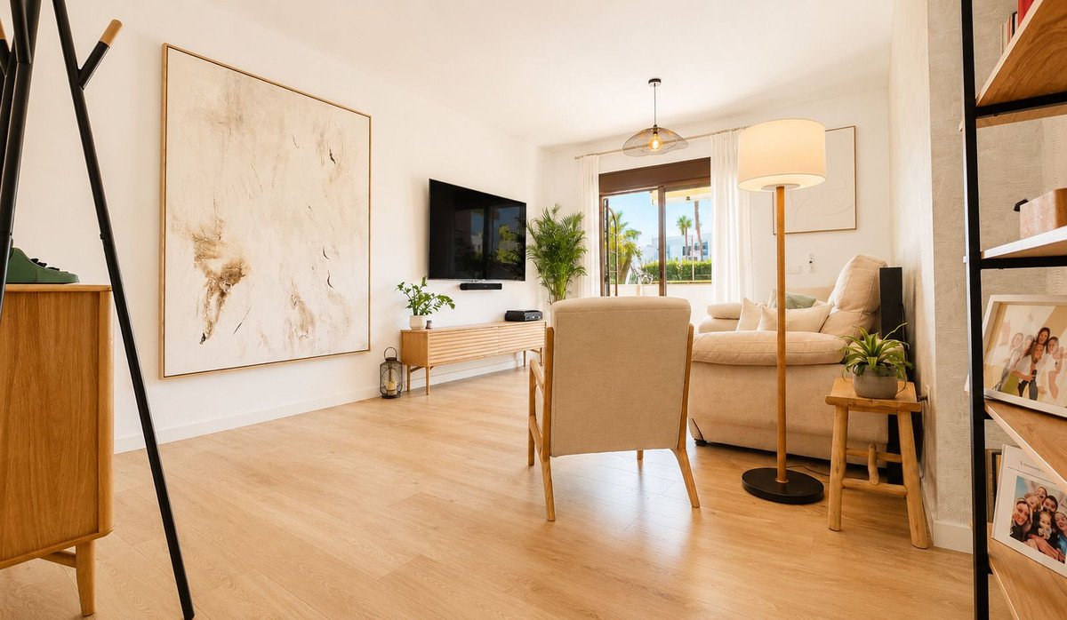 4 Bed Ground Floor Apartment in Torremolinos