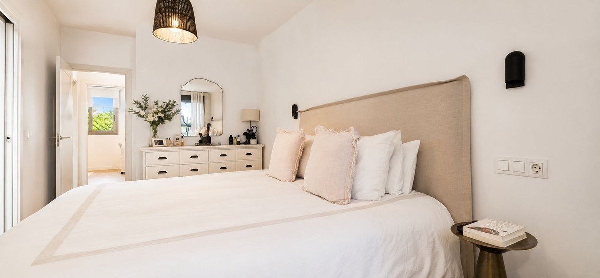 4 Bed Ground Floor Apartment in Torremolinos