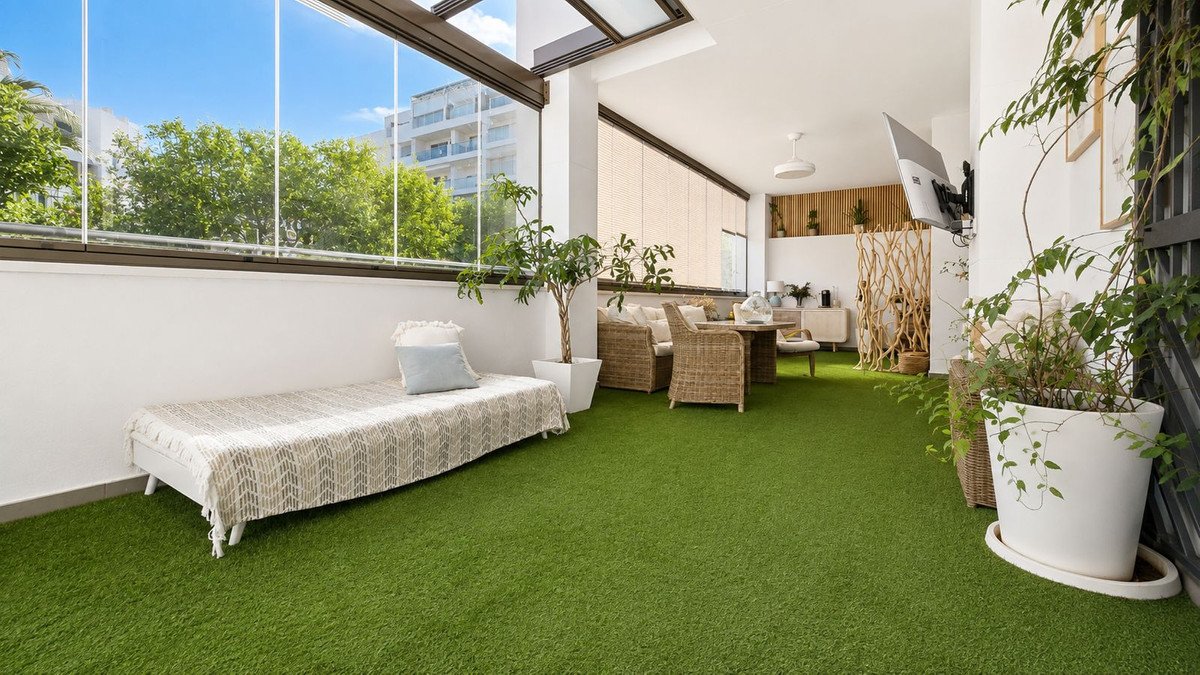 4 Bed Ground Floor Apartment in Torremolinos