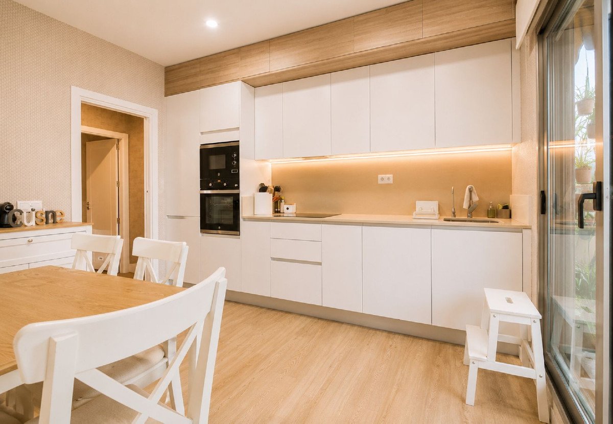 4 Bed Ground Floor Apartment in Torremolinos