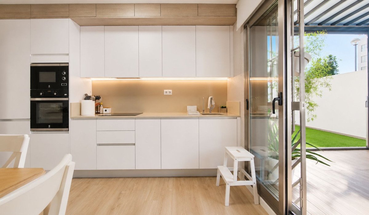 4 Bed Ground Floor Apartment in Torremolinos