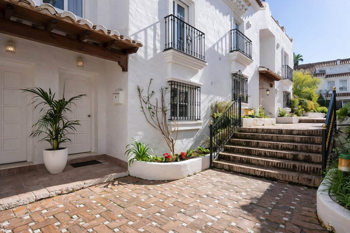 3 Bed Townhouse in Marbella