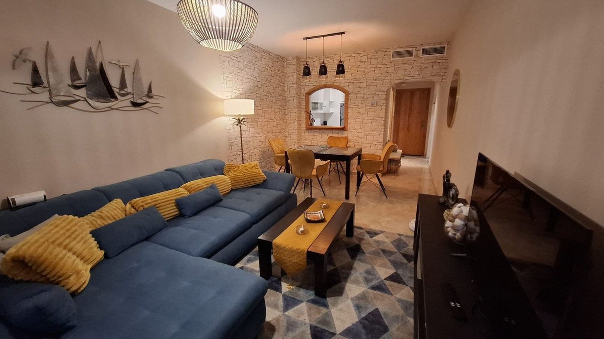 2 Bed Top Floor Apartment in Manilva