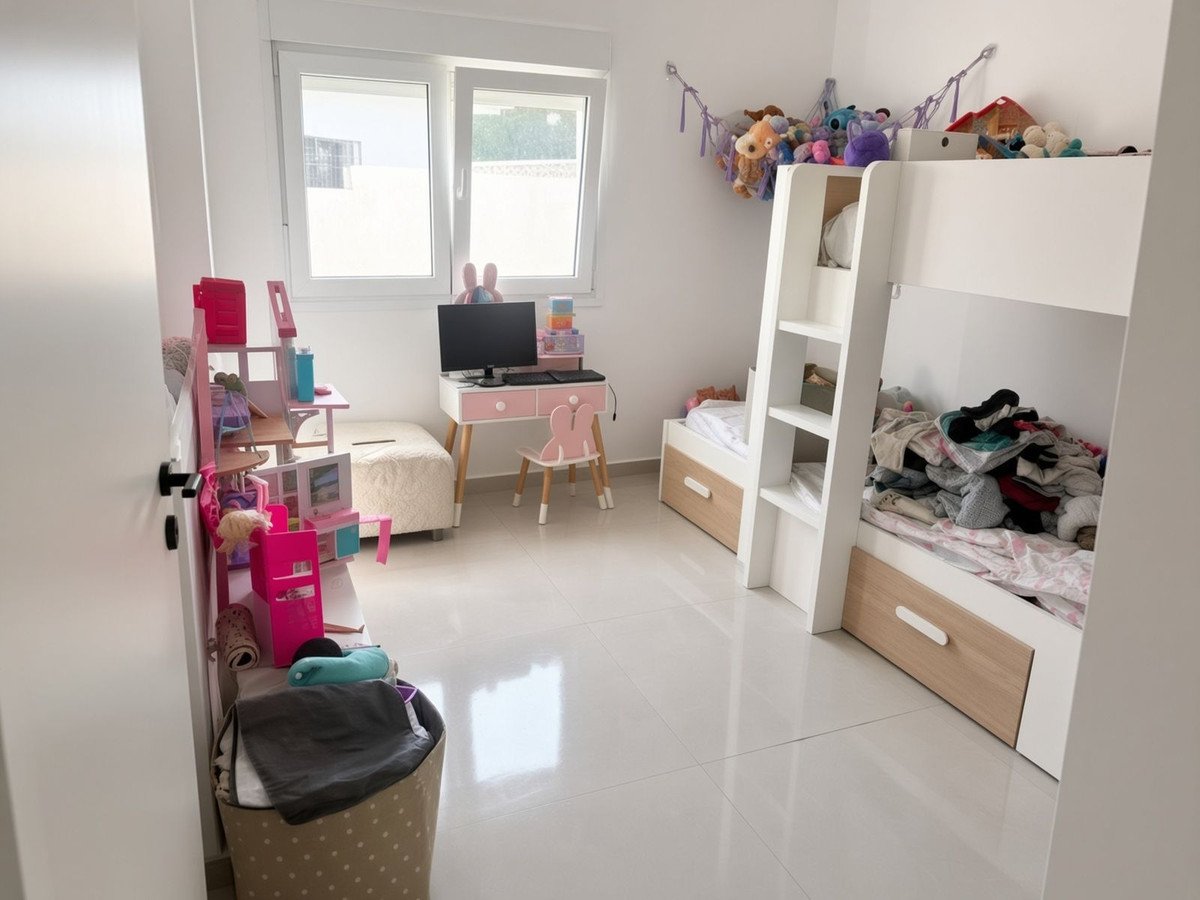 3 Bed Detached Villa in La Duquesa
