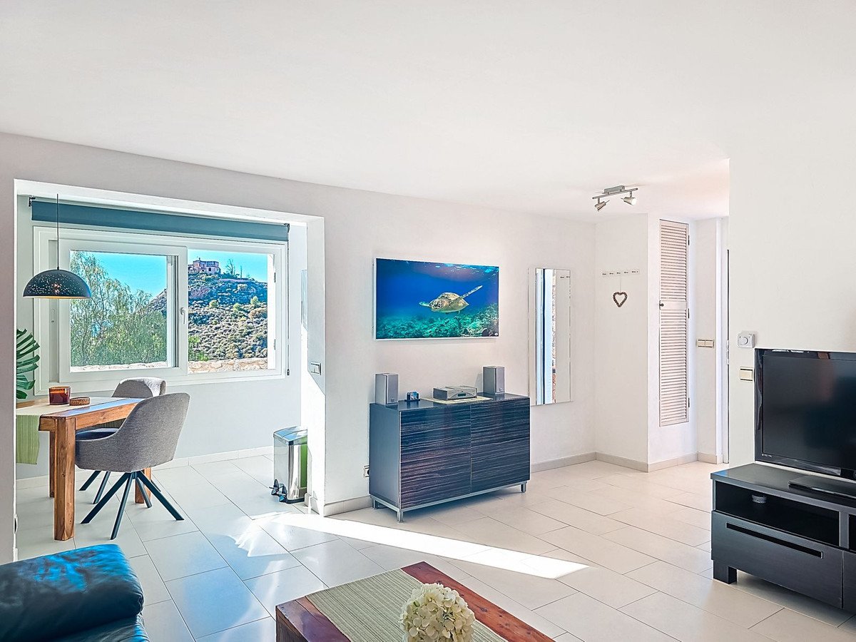 4 Bed Detached Villa in Salobreña