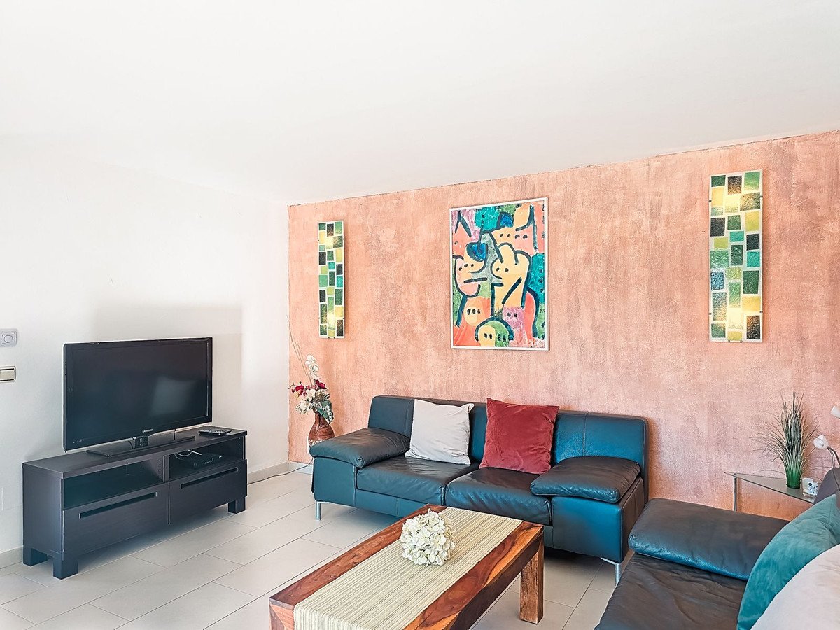 4 Bed Detached Villa in Salobreña