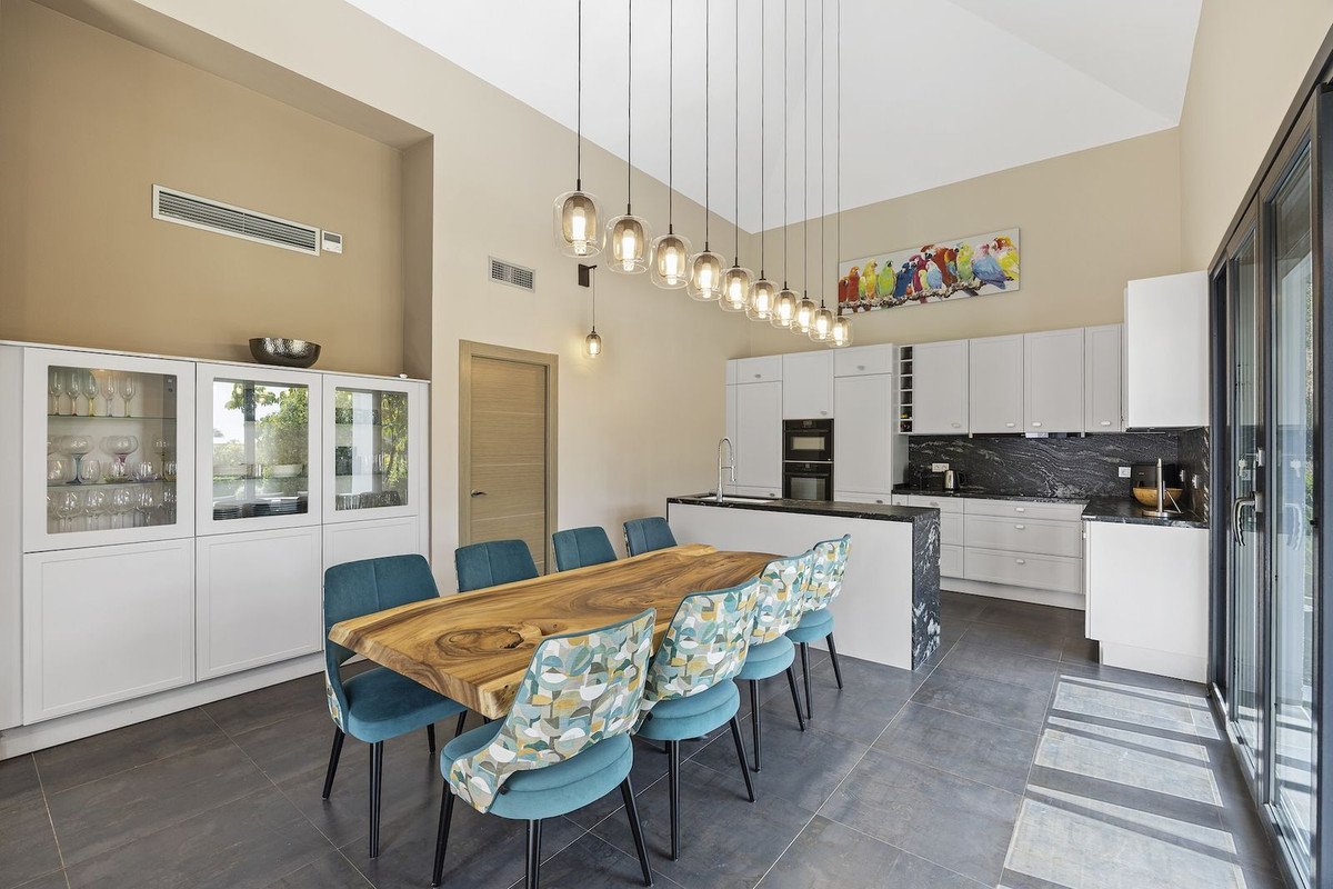 4 Bed Detached Villa in Benahavís